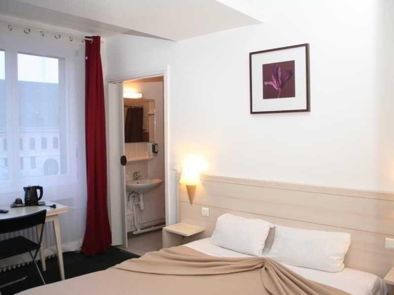 Hotel Vieille Tour Rouen Exterior foto